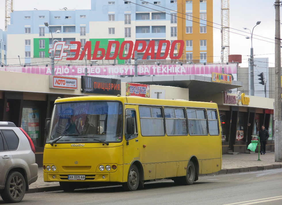 Атаман-А09206 гос.# АХ3370АА на улице Маломясницкой возле ст. м. "Проспект Гагарина"