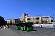 Богдан-А601.10 гос.# АХ0527АА 88-го маршрута на площади Свободы в районе станции метро "Госпром"