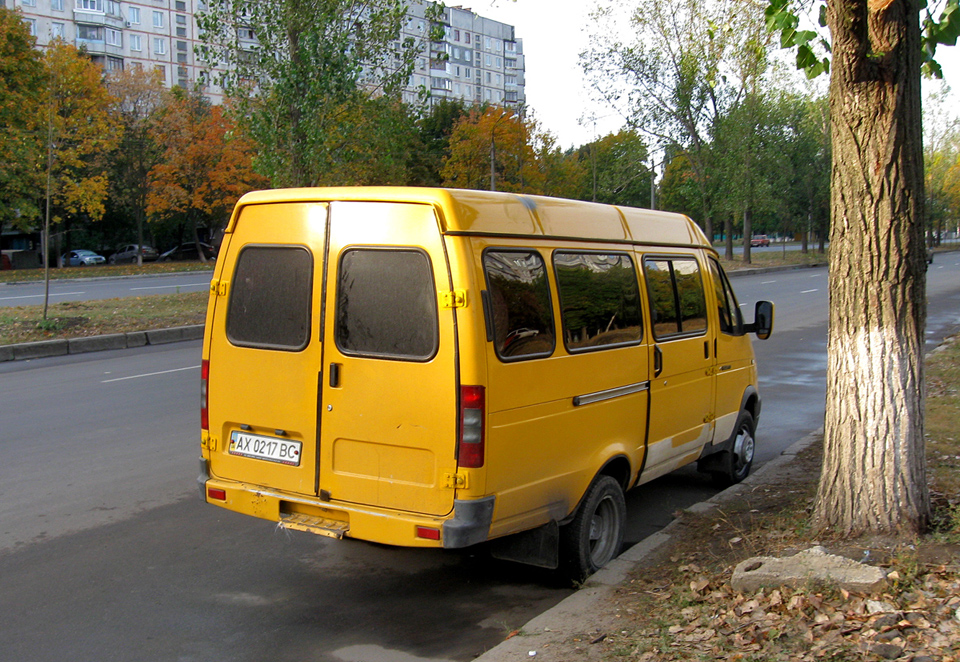 ГАЗ-322132 гос.# АХ0217ВС на Салтовском шоссе в районе улицы Медицинской
