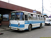 ЛАЗ-695НГ гос.# 159-12ХА 281-го маршрута на конечной "Станция метро "Академика Барабашова"