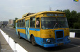 ЛиАЗ-677М гос.# 022-95ХА 3-го маршрута на улице Дзержинского в Купянске