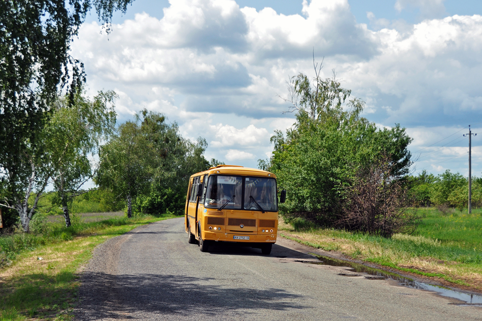 ПАЗ-4234 держ.# АХ2752ІХ маршрута Златопіль - Верхній Бишкин в Олексіївці