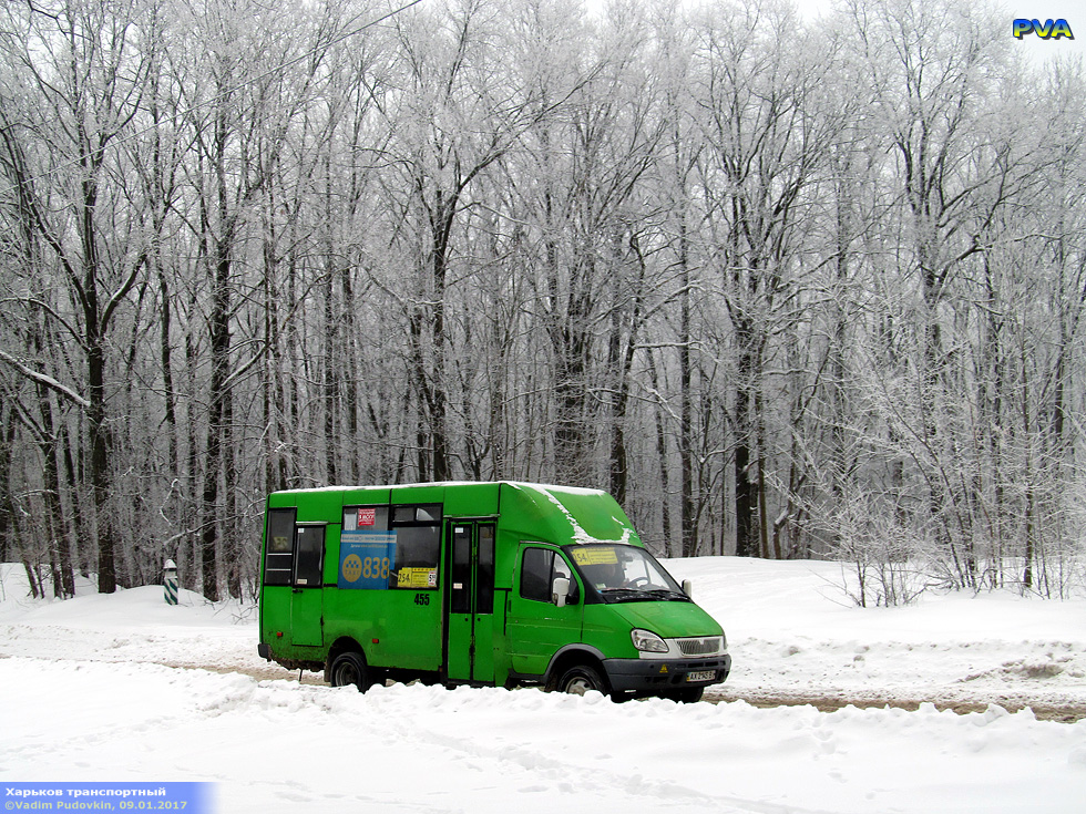 Рута-20 гос.# АХ2145ВІ 254-го маршрута на улице Игоря Муратова возле конечной "Пансионат"