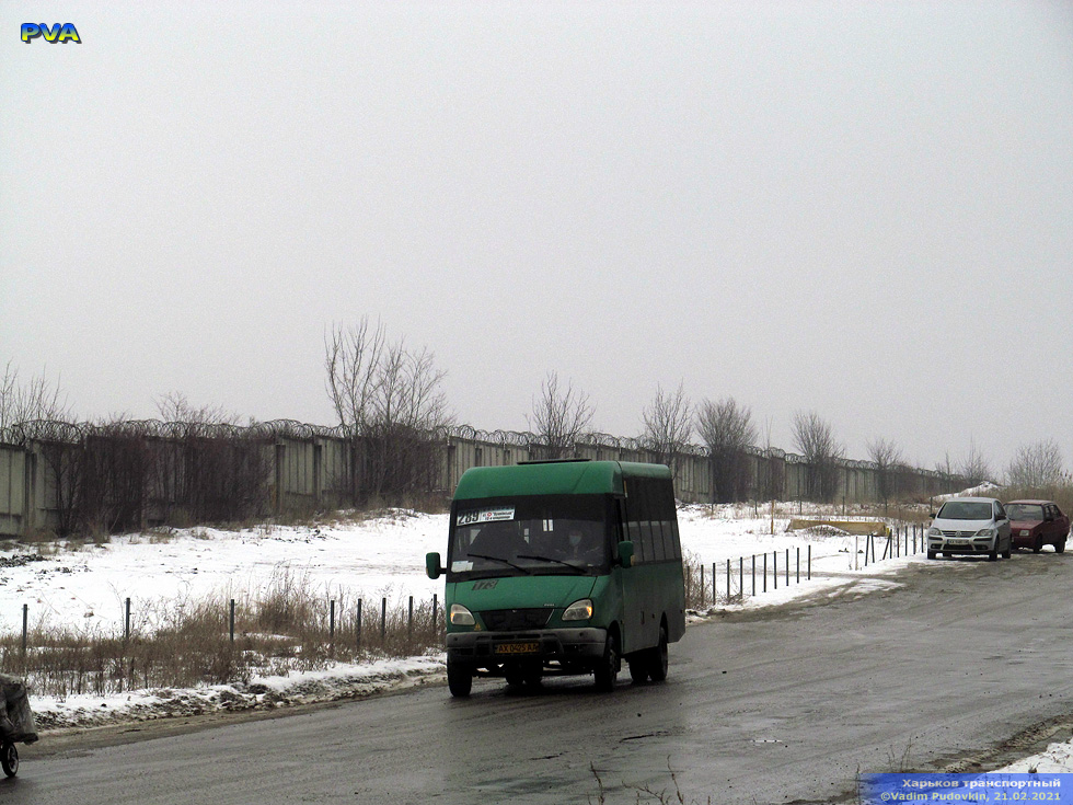 Рута-25 ПЕ гос.# АХ0425АА 289-го маршрута на улице Пушкинской возле улицы Омской