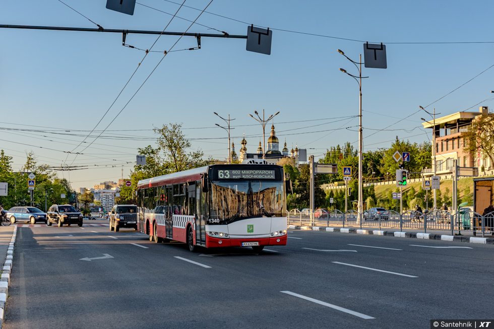 Solaris Urbino 15 гос.# АХ6707МК 63-го маршрута на Сергиевской площади возле Лопанского моста