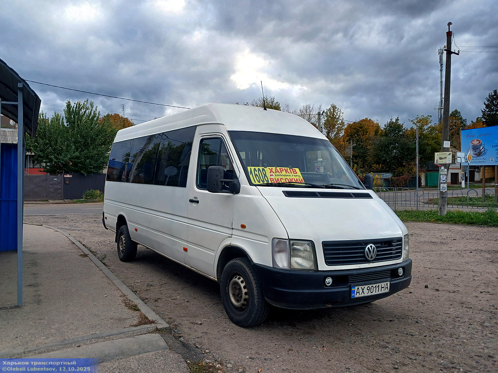 Volkswagen-LT35 гос.# АХ9011НА 1608-го маршрута в Высоком на улице Бульварной возле улицы Трудовой