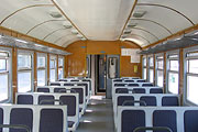 Пассажирский салон электропоезда ЭР2Р-7044 (вагон 09)