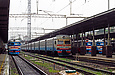 ЭР2-636/336 и ЭР2Т-7106 на станции Харьков-Пассажирский