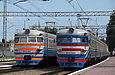 ЭР2-571 и ЭР2-582 на станции Харьков-Балашовский