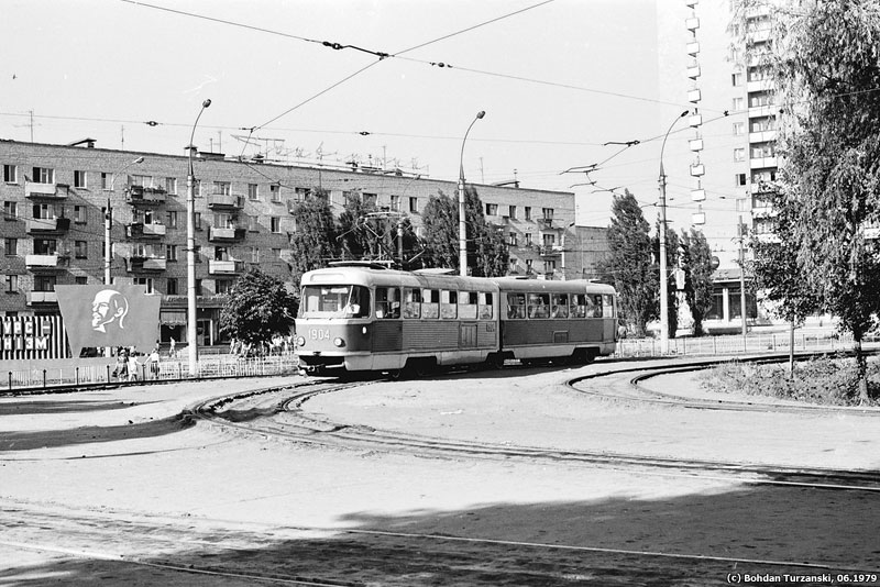 Tatra-K2SU #1904 5-го маршрута на конечной "Проспект Гагарина"
