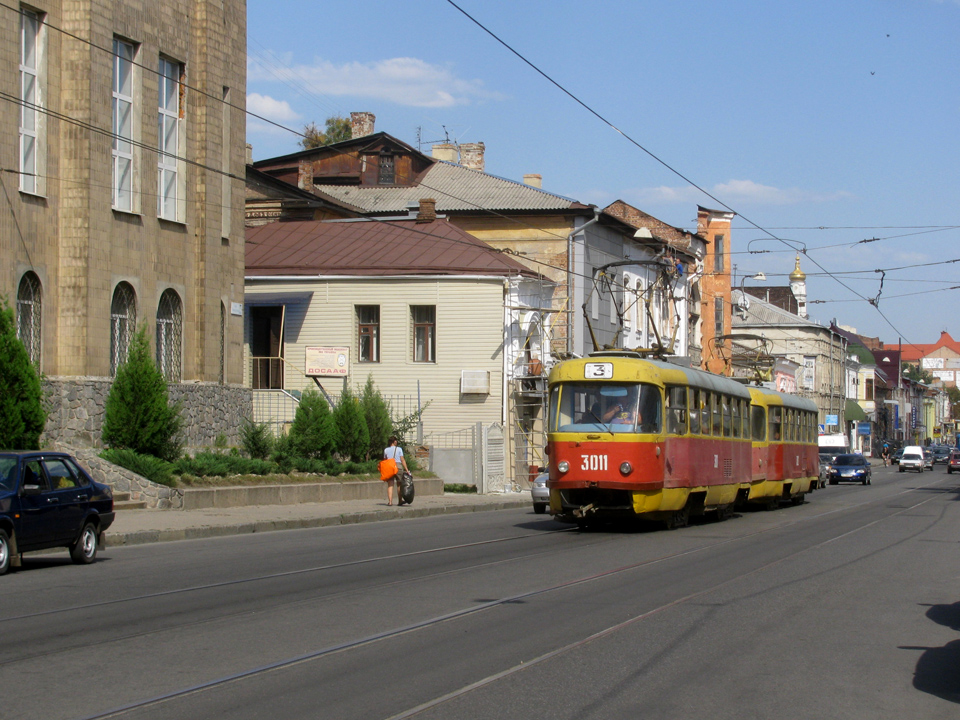 Tatra-T3SU #3011-3012 3-го маршрута на улице Полтавский шлях между улицами Дмитриевской и Маршала Малиновского