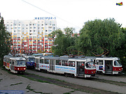 Tatra-T3SUCS #3020 12-го маршрута  и #3037 20-го маршрута на разворотном круге "Проспект Победы"