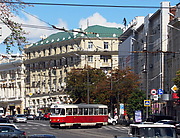 Tatra-T3SUCS #3021 6-го маршрута на площади Конституции