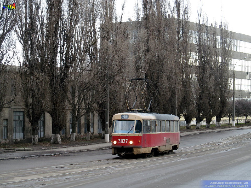 Tatra-T3SU #3037 6-го маршрута во въезде Чапаева в районе Нетеченской набережной