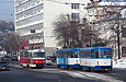 Tatra-T3SUCS #3037 6-го маршрута и Tatra-T3A #4045-4046 3-го маршрута на улице Полтавский Шлях
