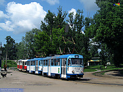 Tatra-T3A #5117-5118 3-го маршрута отправляется от конечной станции "Новожаново"