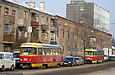 Tatra-T3SU #303 2-го маршрута и #3041 27-го маршрута на улице Кирова перед перекрестком с проспектом Гагарина
