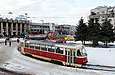 Tatra-T3SU #337 1-го маршрута отправляется от конечной станции "Южный вокзал"