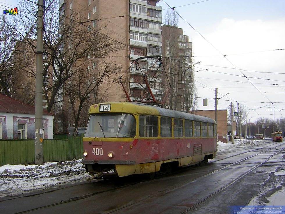 Tatra-T3SU #400 14-го маршрута на улице Октябрьской революции в районе улицы Светлановской