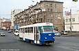 Tatra-T3SU #406 7-го маршрута на улице Университетской поднимается на Рыбный мост через реку Харьков