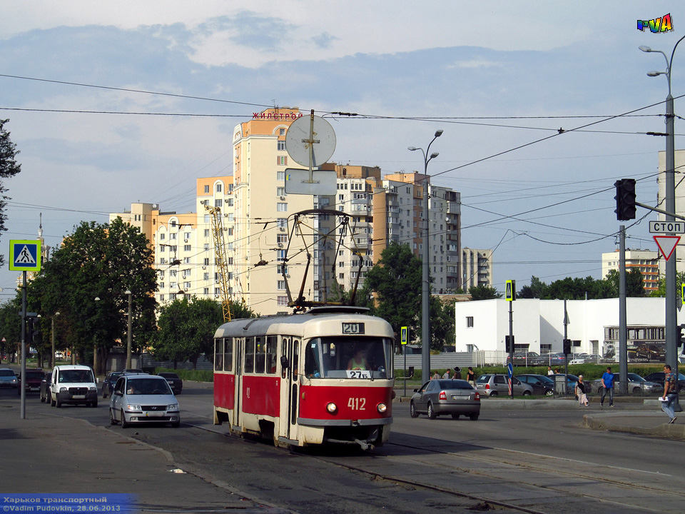 Tatra-T3SU #412 маршрута 27-Б на улице Кирова за перекрестком с проспектом Гагарина