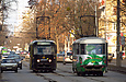 Tatra-T3SU #426 и Tatra-T3SUCS #3007 27-го маршрута на улице Молочной возле перекрестка с улицей Плехановской