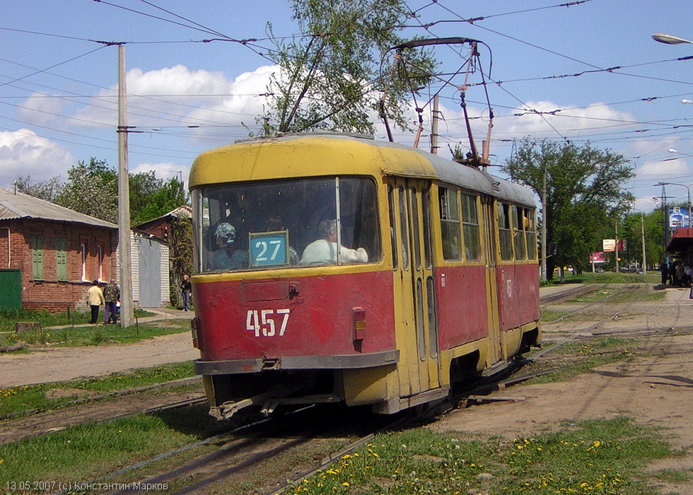 Tatra-T3SU #457 27-го маршрута на улице Академика Павлова в районе Сабуровой Дачи