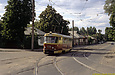 Tatra-T3SU #528 16-го маршрута поворачивает из Семиградского въезда на Семиградскую улицу