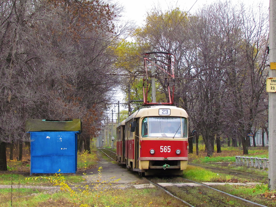 Tatra-T3SU #565-767 23-го маршрута на Московском проспекте в окрестностях ХТЗ