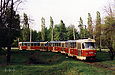 Tatra-T3SU #592-593-594 23-го маршрута заходит на конечную "Плиточный завод"