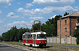 Tatra-T3SUCS #701 5-го маршрута на улице Морозова между улицей Зерновой и улицей Костычева