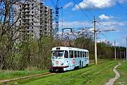 Tatra-T3SU #743 16-го маршрута на улице Героев Труда перед Лазьковским мостом