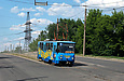 Tatra-T6B5 #4531 8-го маршрута на улице Морозова спускается с Юмтовского путепровода