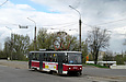 Tatra-T6B5 #4552 5-го маршрута на улице Морозова спускается с Юмтовского путепровода