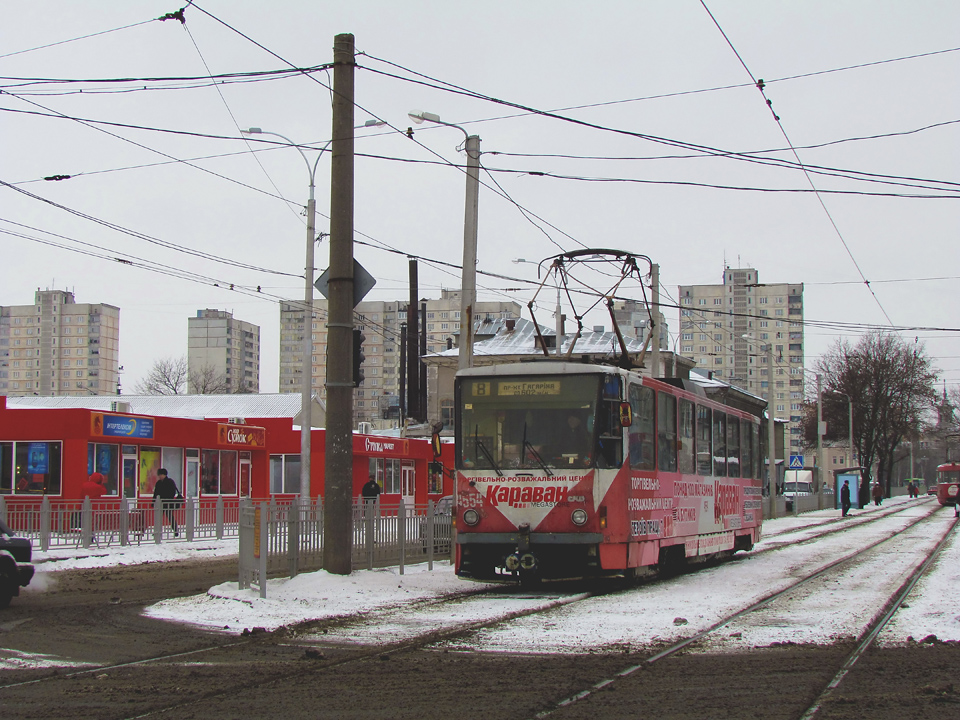Tatra-T6B5 #4554 8-го маршрута на площади Восстания в районе улицы Броненосца Потёмкина