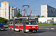 Tatra-T6B5 #4569 27-го маршрута на улице Кирова пересекает проспект Гагарина