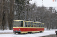 Tatra-T6B5 #4572 5-го маршрута на улице Морозова (остановка "Парк им. Артема")