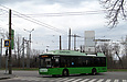 Богдан-Т70117 #3601 45-го маршрута поворачивает с проспекта Героев Харькова на улицу 12-го Апреля