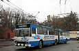 DAC-217E #3052 40-го маршрута во время дневного отстоя на конечной станции "Парк им. Горького"
