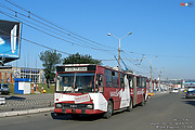 DAC-217E #223 24-го маршрута на проспекте 50-летия ВЛКСМ в районе перекрестка с проспектом 50-летия СССР