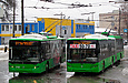 ЛАЗ-Е183А1 #2102 и ЛАЗ-Е301D1 #2213 27-го маршрута на конечной станции "Проспект Дзюбы"