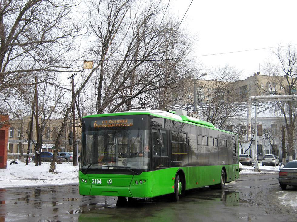 ЛАЗ-Е183А1 #2104 6-го маршрута на конечной станции "Ж/д станция "Основа"