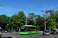 ЛАЗ-Е183А1 #3407 2-го маршрута на перекрестке проспектов Ленина и Правды