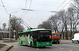 ЛАЗ-Е183А1 #3410 46-го маршрута выезжает на Московский проспект с конечной станции "Улица 12-го Апреля"