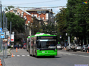 ЛАЗ-Е301D1 #2202 главного маршрута Евро-2012 на улице Сумской возле фан-зоны на площади Свободы