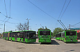 ЛАЗ-Е301D1 #2212, #2202 и #2216 1-го маршрута на конечной станции "Ст. метро "Маршала Жукова"