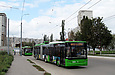 ЛАЗ-Е301D1 #3204 40-го маршрута и #3203 2-го маршрута на конечной станции "Проспект Победы"