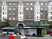 ЛАЗ-Е301D1 #3209 2-го маршрута на Павловской площади в районе улицы Университетской