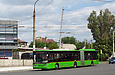 ЛАЗ-Е301D1 #3211 24-го маршрута на проспекте Юбилейном на перекрестке с проспектом Льва Ландау