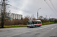 Škoda-21Tr #3052 12-го маршрута на улице Деревянко спускается к Саржинскому мосту